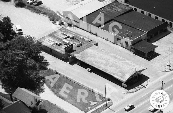 A&W Restaurant - Greenville - 1115 W Washington Ave 1 (newer photo)